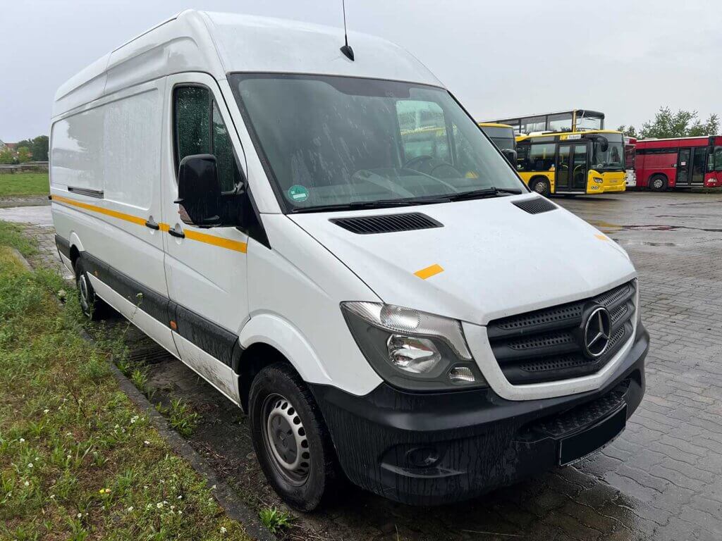 dafa GmbH Fahrzeuge - Verkaufsangebot - Mercedes Benz Sprinter 2 x Fahrzeuge