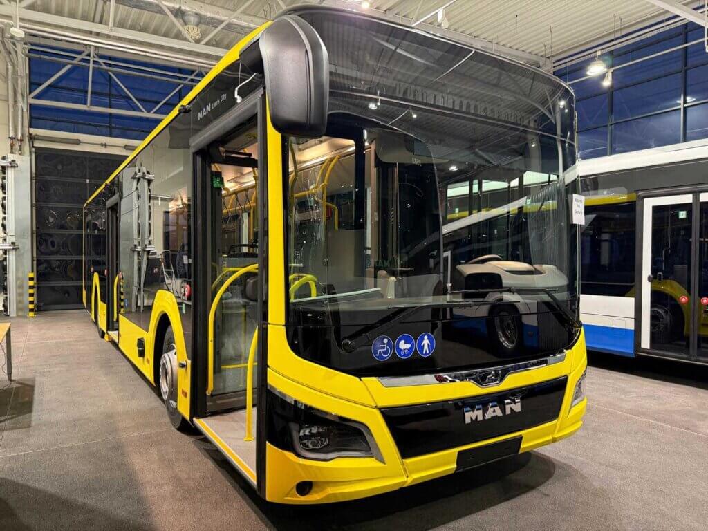 Der MAN Lions City ist ein moderner Stadtbus mit effizientem Antrieb, komfortablem Innenraum und innovativer Sicherheit.
